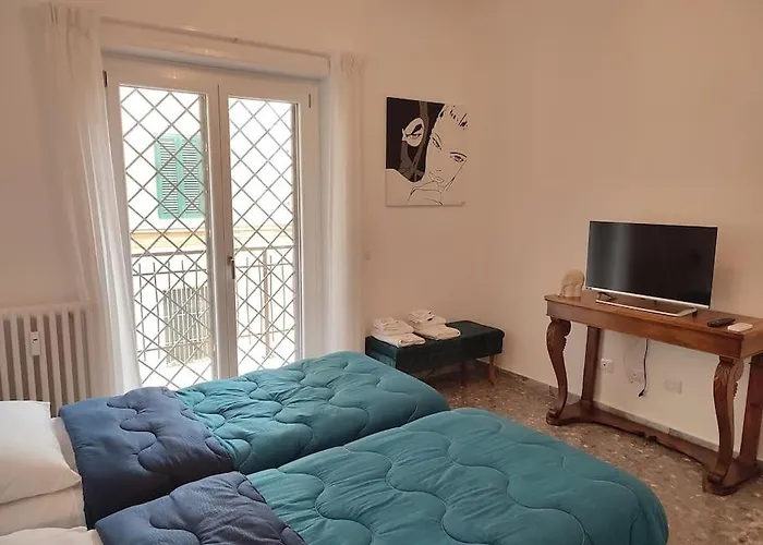 Sunnyhome- Ostia Lido vista mare 2 bagni